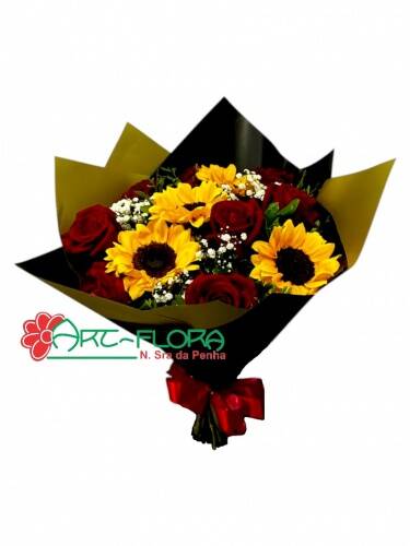 Buquê Encanto de Rosa e Girassol.jpg